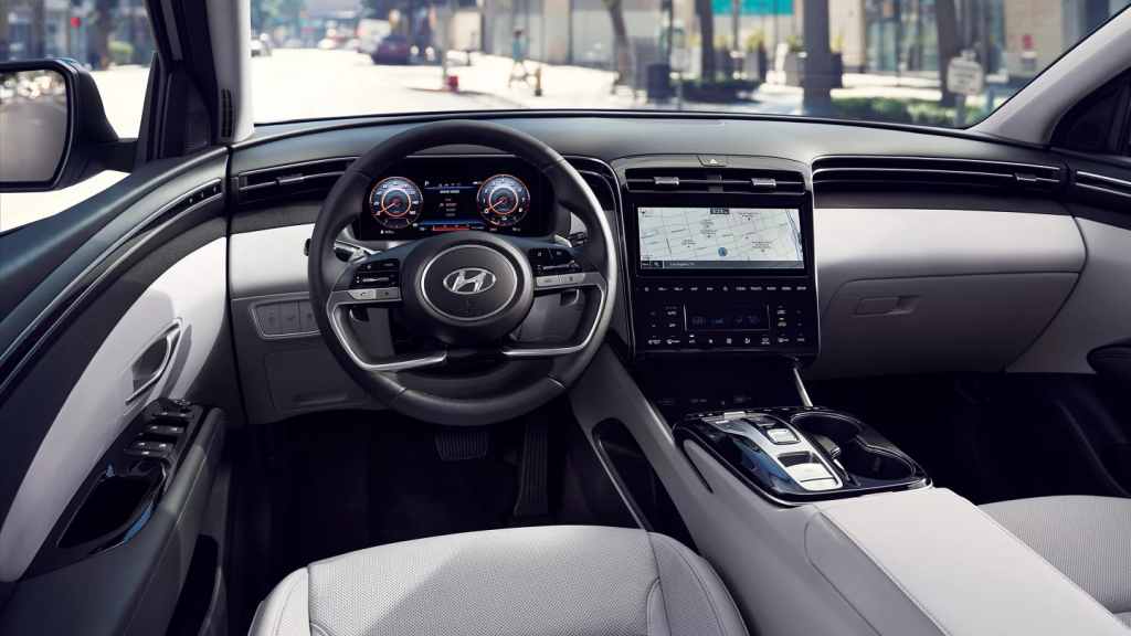 Tucson Hybrid Interior