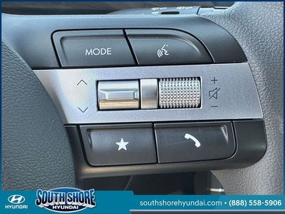 2025 Hyundai TUCSON SE