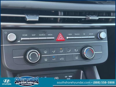 2025 Hyundai TUCSON SE