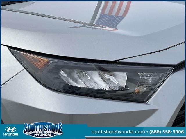 2021 Toyota RAV4 Hybrid LE