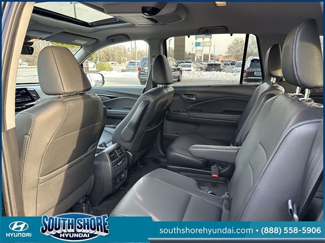 2021 Honda Pilot Touring 7 Passenger