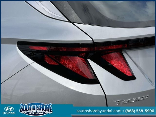 2023 Hyundai TUCSON SE