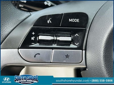 2023 Hyundai TUCSON SE