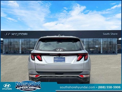 2023 Hyundai TUCSON SE