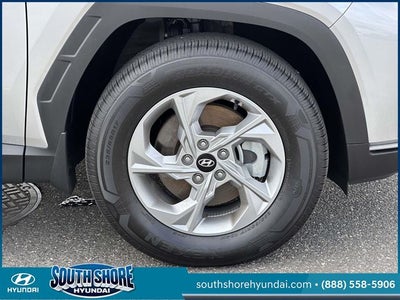 2023 Hyundai TUCSON SE