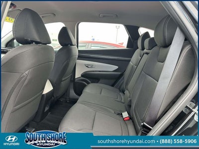 2023 Hyundai TUCSON SE