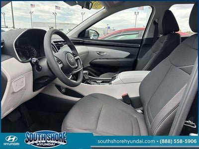 2023 Hyundai TUCSON SE