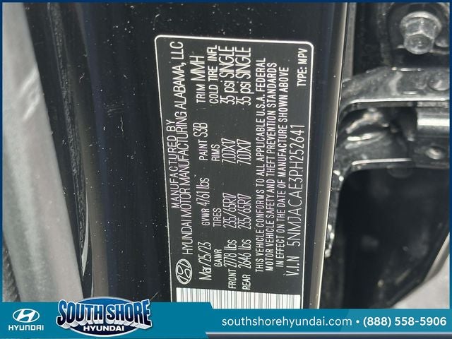 2023 Hyundai TUCSON SE
