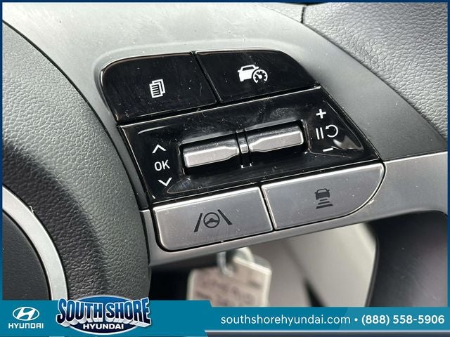 2023 Hyundai TUCSON SE