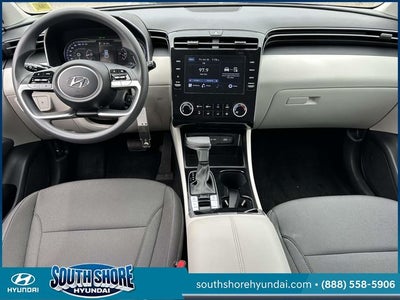 2023 Hyundai TUCSON SE