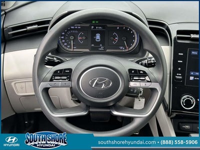 2023 Hyundai TUCSON SE
