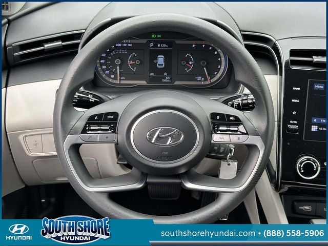 2023 Hyundai TUCSON SE