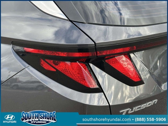 2022 Hyundai TUCSON SE