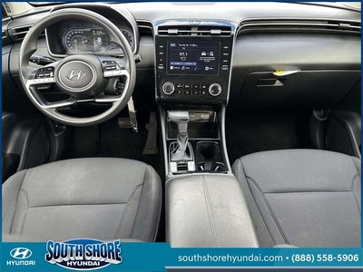 2022 Hyundai TUCSON SE