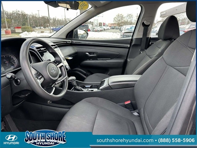 2022 Hyundai TUCSON SE