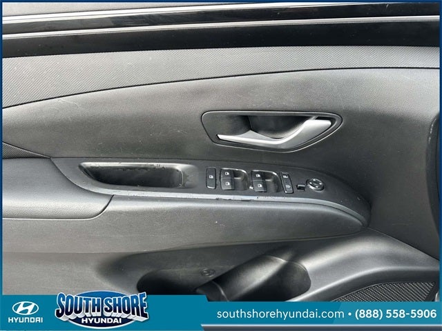 2022 Hyundai TUCSON SE