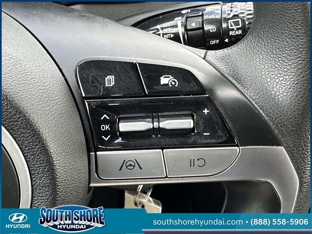 2022 Hyundai TUCSON SE