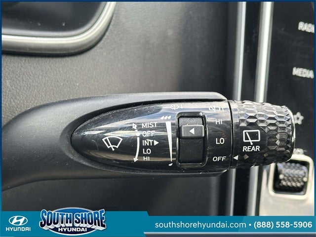 2022 Hyundai TUCSON SE