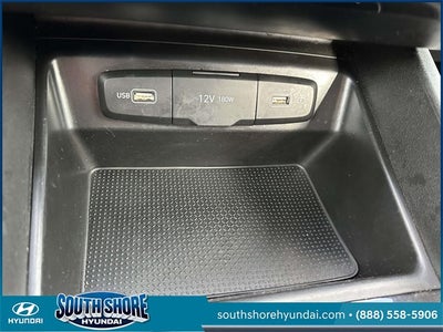 2022 Hyundai TUCSON SE