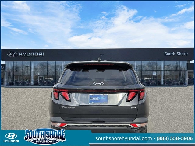2022 Hyundai TUCSON SE