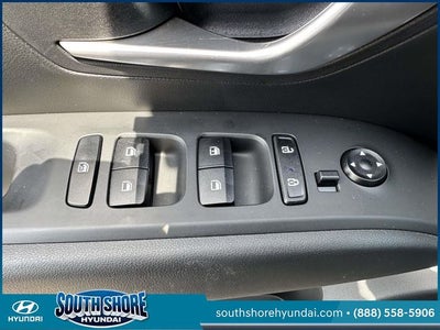 2024 Hyundai TUCSON SE