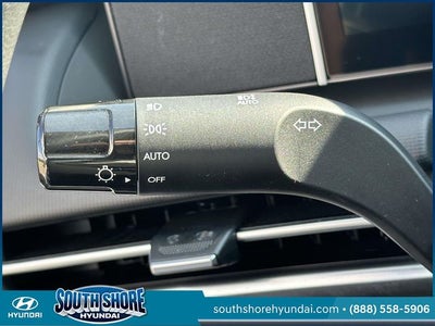 2025 Hyundai TUCSON SE