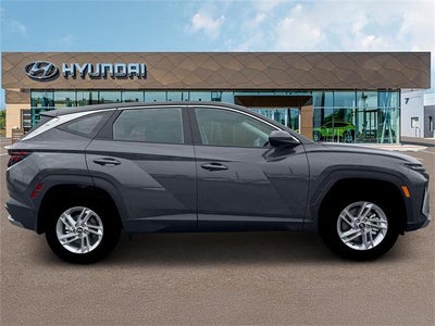 2026 Hyundai TUCSON SE AWD