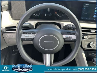 2025 Hyundai TUCSON SE
