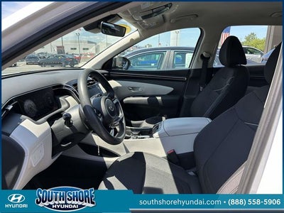 2024 Hyundai TUCSON SE