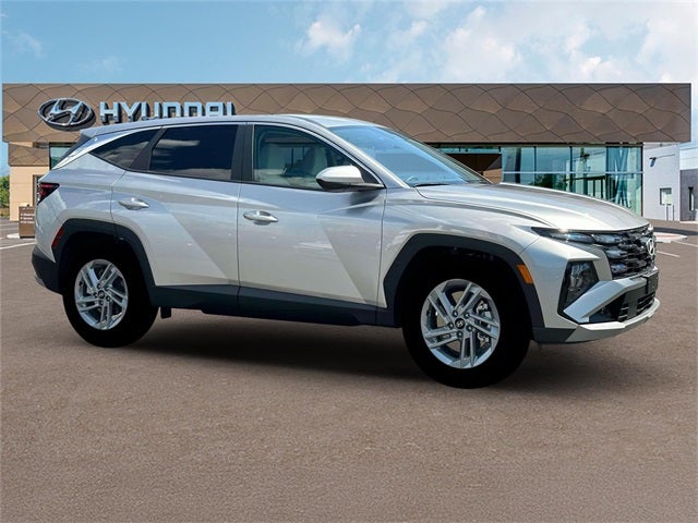 2026 Hyundai TUCSON SE AWD