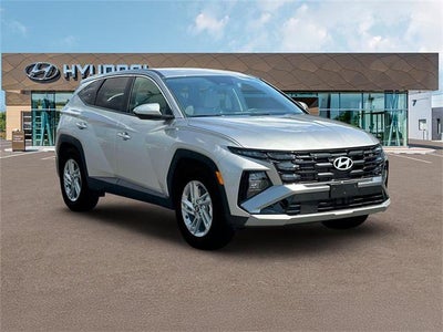 2026 Hyundai TUCSON SE AWD