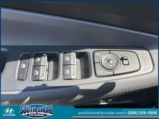 2022 Hyundai SANTA FE SE