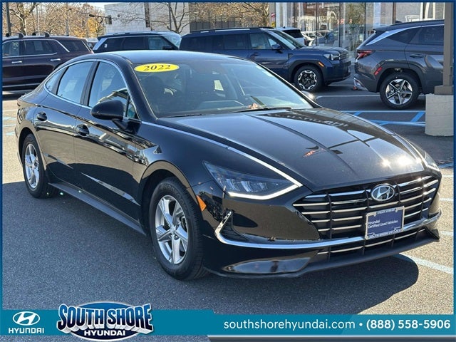 2022 Hyundai SONATA SE