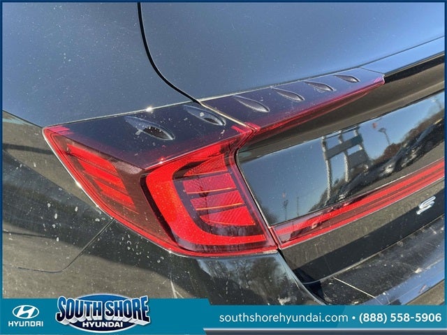 2022 Hyundai SONATA SE