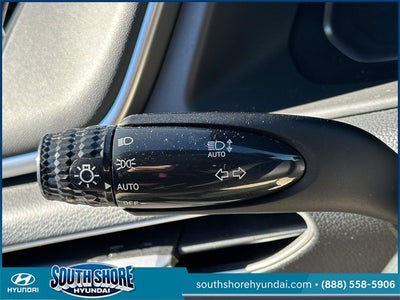 2022 Hyundai SONATA SE