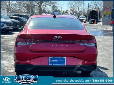 2022 Hyundai ELANTRA SEL