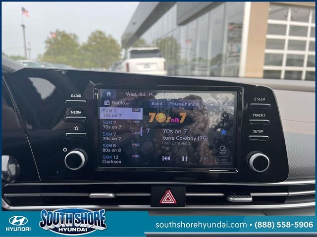 2022 Hyundai ELANTRA SEL