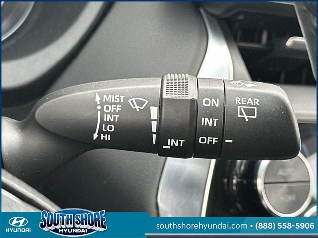 2023 Toyota Venza LE