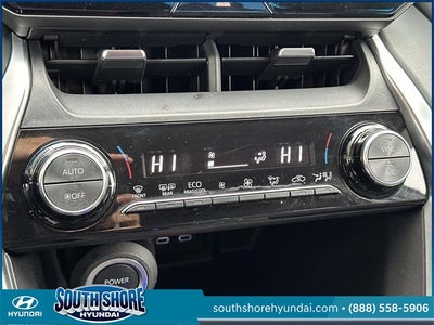 2023 Toyota Venza LE