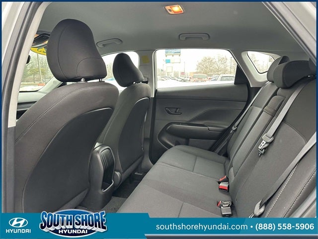 2025 Hyundai KONA SE