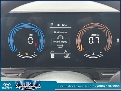 2025 Hyundai KONA SE