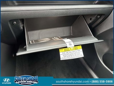 2025 Hyundai KONA SE