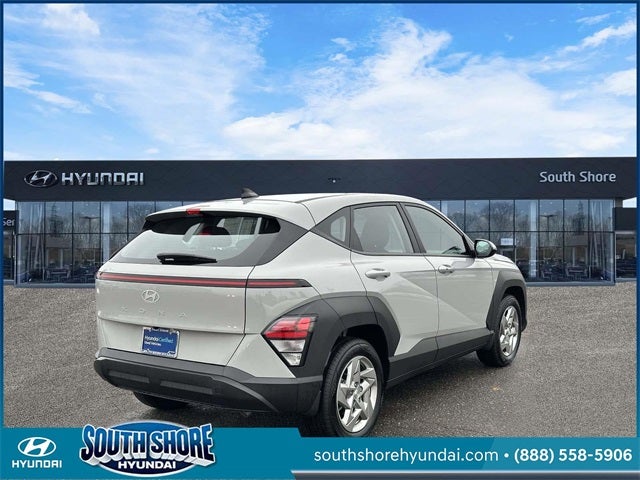 2025 Hyundai KONA SE