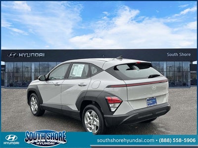 2025 Hyundai KONA SE