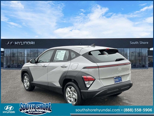 2025 Hyundai KONA SE