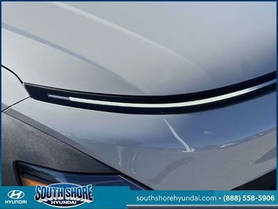 2024 Hyundai KONA SE