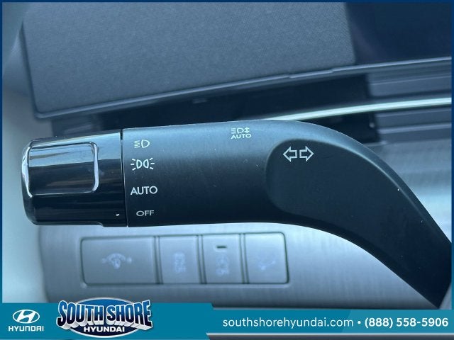 2024 Hyundai KONA SE