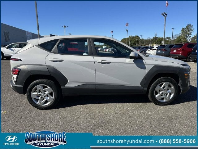 2024 Hyundai KONA SE