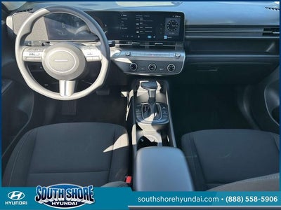 2024 Hyundai KONA SE