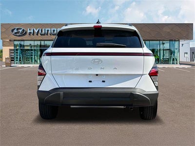2024 Hyundai KONA SEL FWD